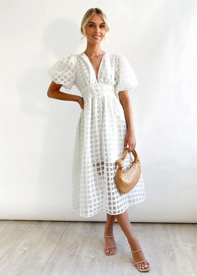 Midi dress - vintage - puff sleeves - checked pattern