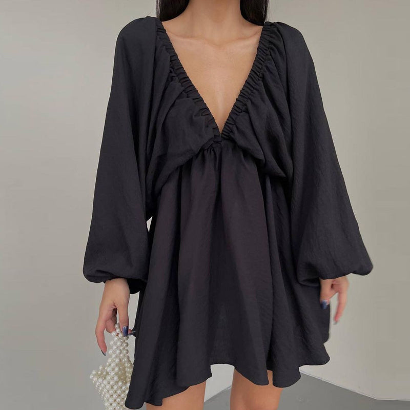 Valenzora | Gathered mini dress with butterfly sleeves