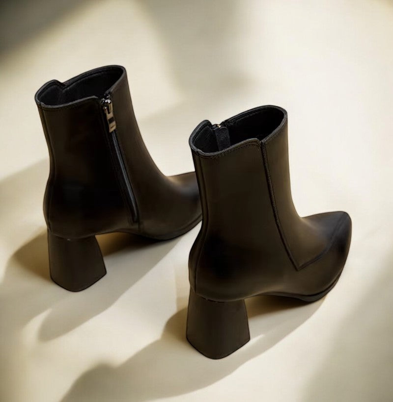 Valenzora - Women's trendy chunky heeled boots with pointed toe and waterproof platform