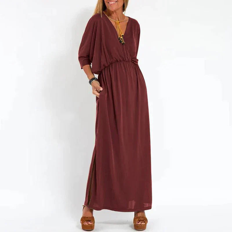 Langes Vintage-Kleid mit seitlichem Schlitz an der Empire-Taille
