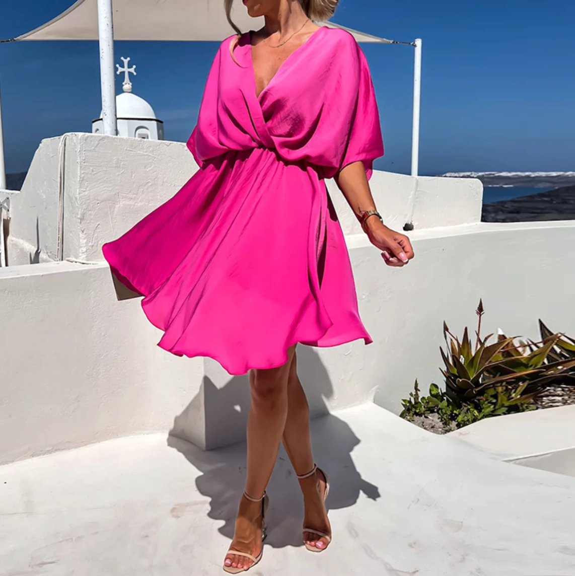 Valenzora | Anmutiges Kleid mit zarten Falten