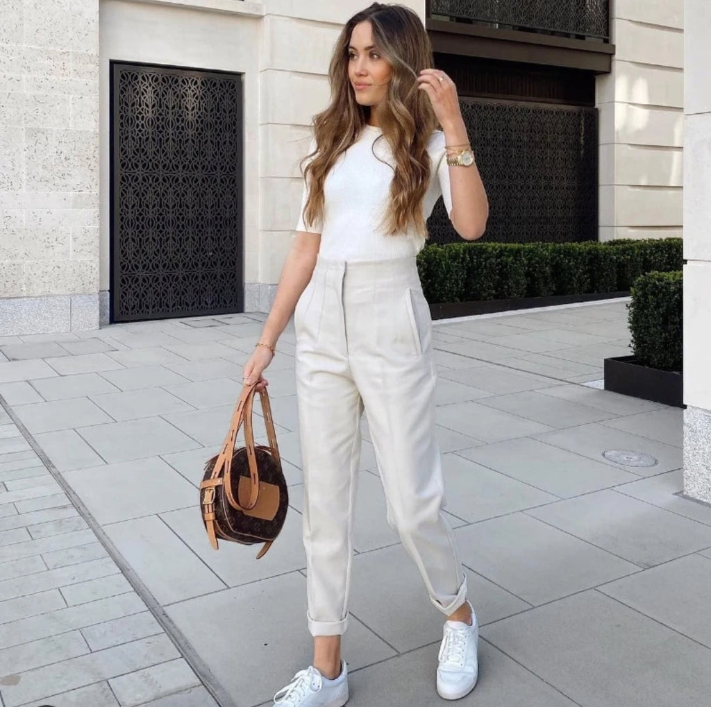 Hohe Taille - Legere Stoffhose
