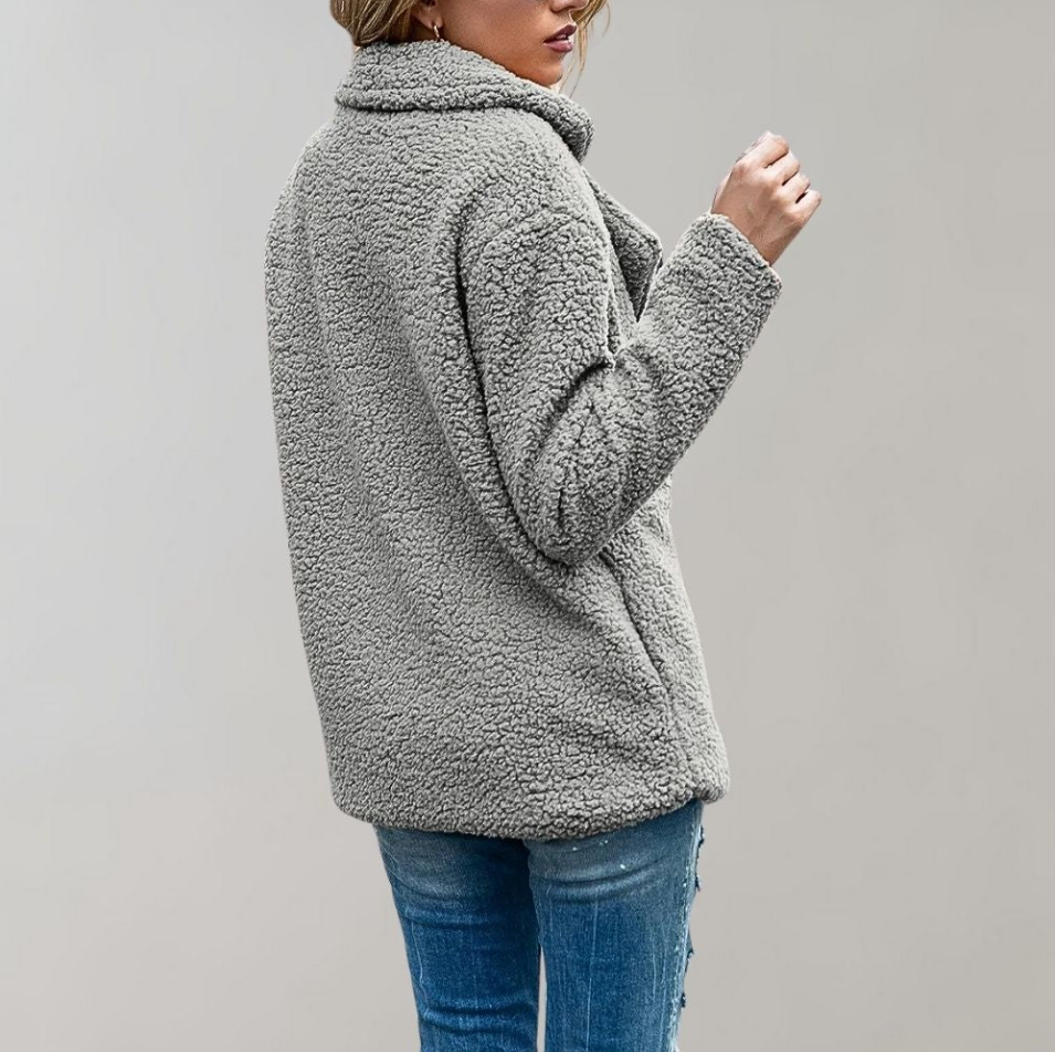 Valenzora | Warme und flauschige Damenjacke