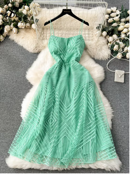 Sleeveless robe