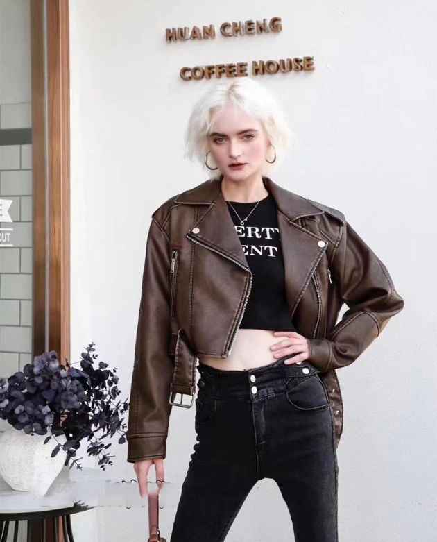 Valenzora | Short leather jacket for women
