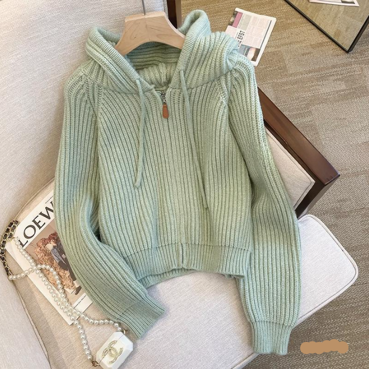Knitted hooded cardigan
