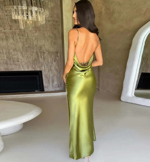 Valenzora | Weißes Satin-Maxikleid mit Spaghettiträgern