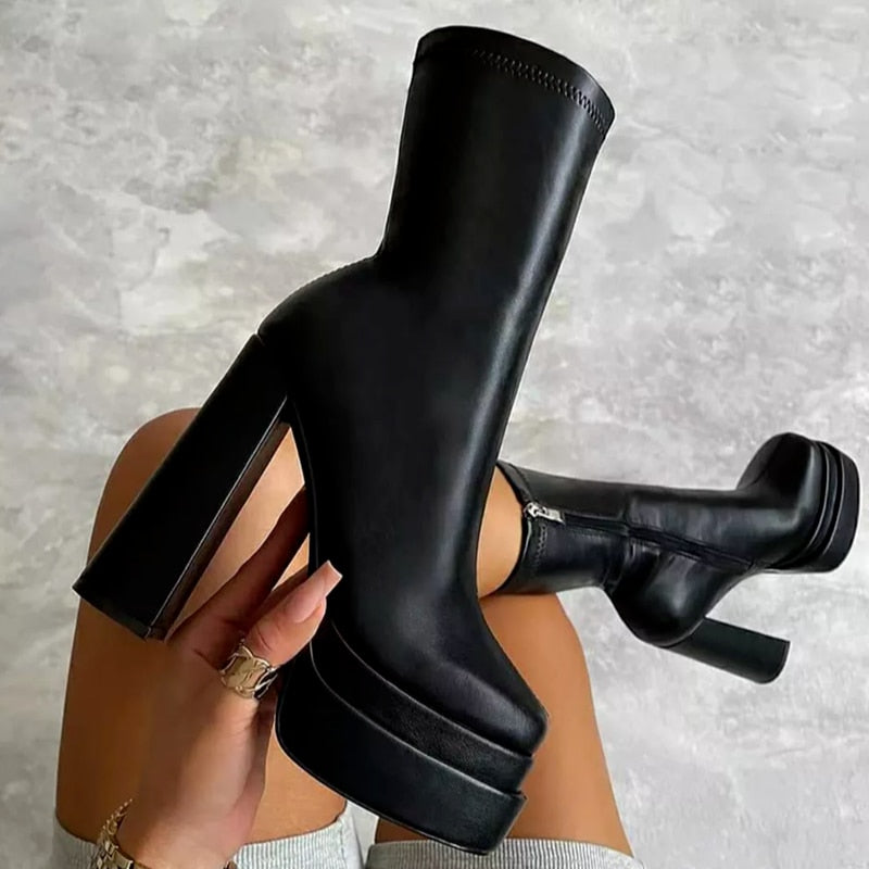 Valenzora | Designer-Stiefeletten mit hohen Absätzen