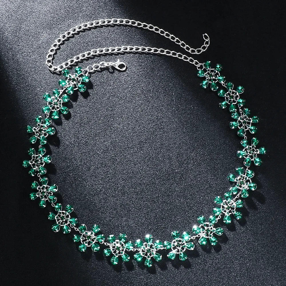 Valenzora | Mode Rosa Kristall Blumen Choker Halskette Statement Accessoires Mode Damen Strass Kragen Halskette Schlüsselbein Schmuck Ins