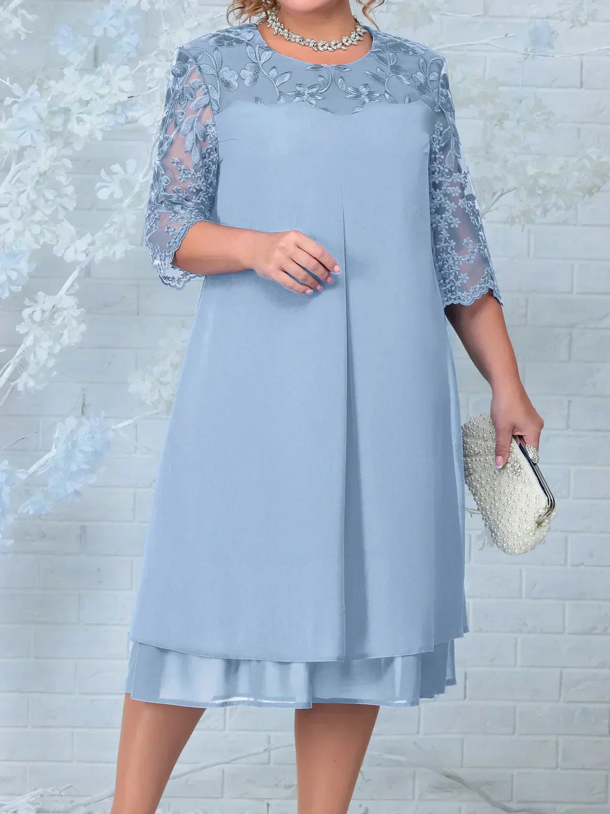 Valenzora | Elegant embroidered evening dress for women