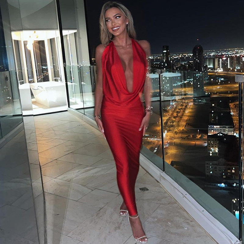 Valenzora - Sexy long dress with V-neck and halter neck for women