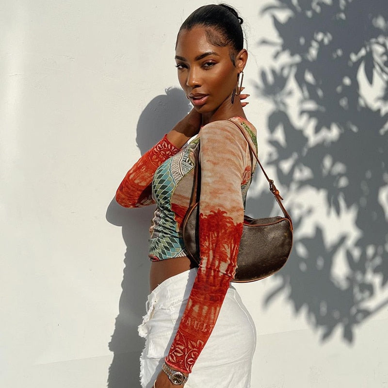 Valenzora | Langärmeliges Mesh-Top mit Tattoo-Print
