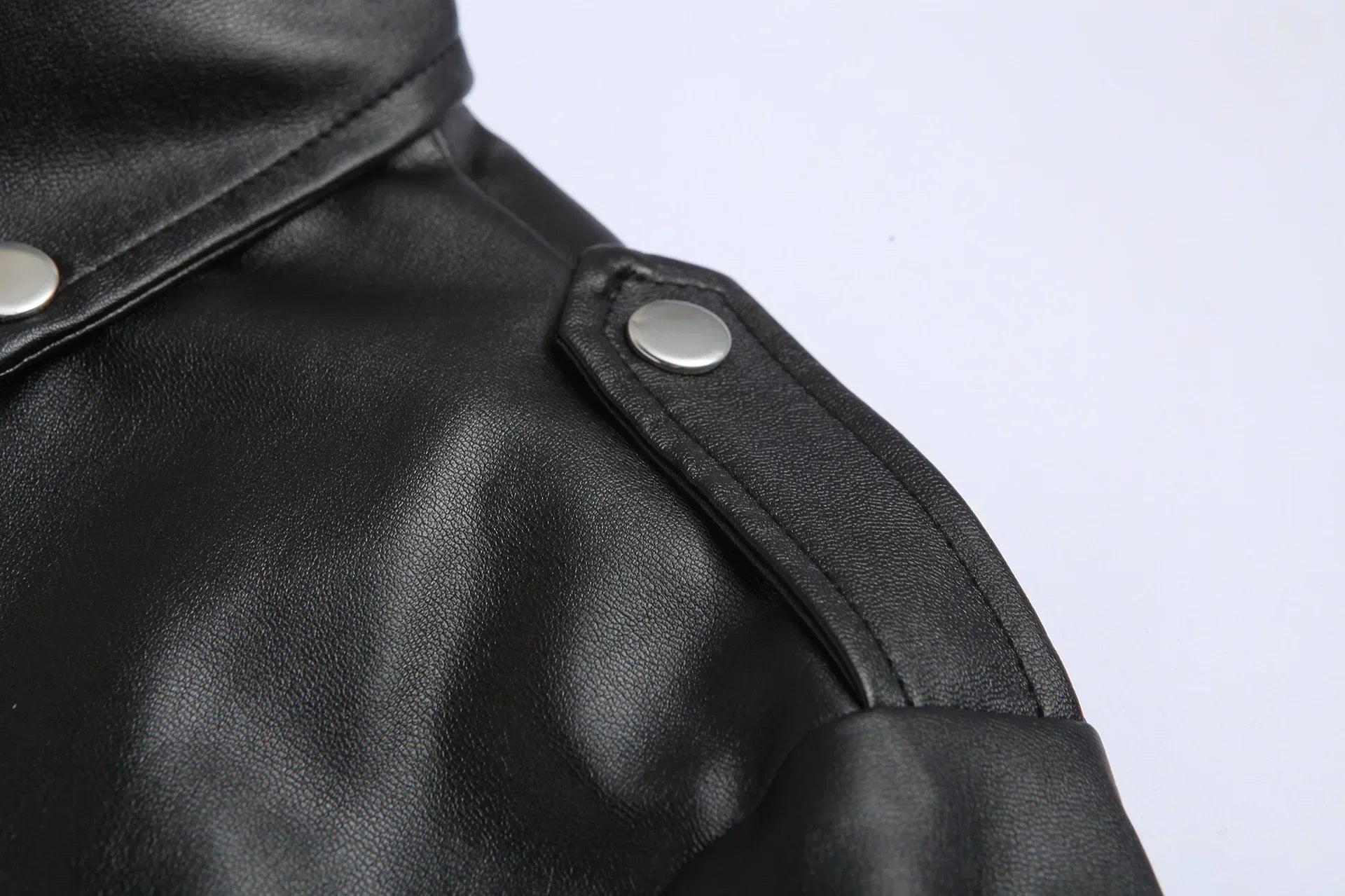 Valenzora | Elegante Bomberjacke