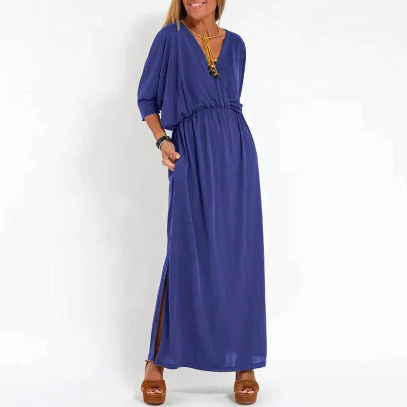 Langes Vintage-Kleid mit seitlichem Schlitz an der Empire-Taille