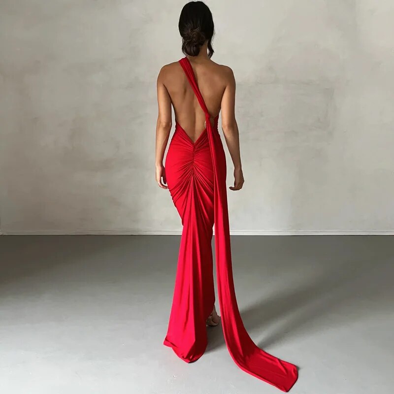 Valenzora | Elegantes, eng anliegendes Kleid mit One-Shoulder-Schnitt und hohem Rücken