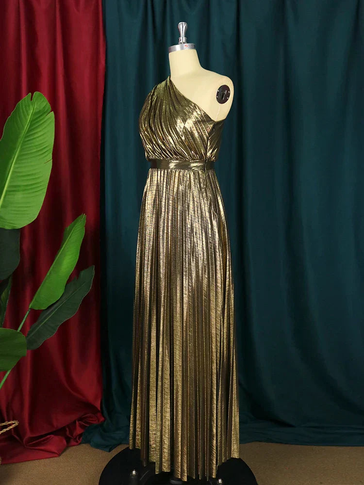 Valenzora | Elegant one-shoulder evening dress in metallic look
