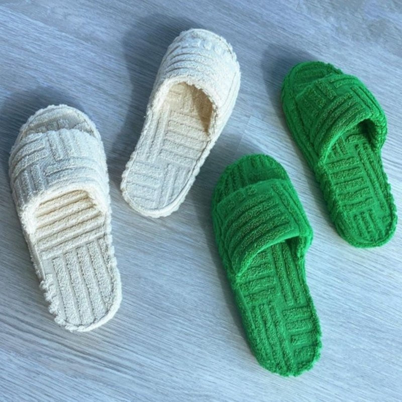 Valenzora | Kapitel Vier Sandalen