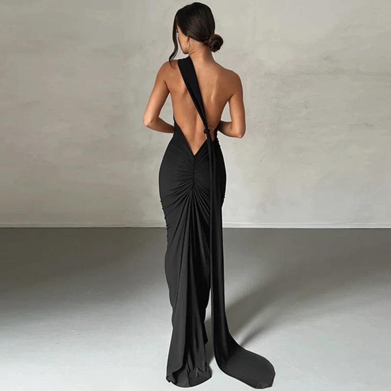 Valenzora | Elegantes, eng anliegendes Kleid mit One-Shoulder-Schnitt und hohem Rücken