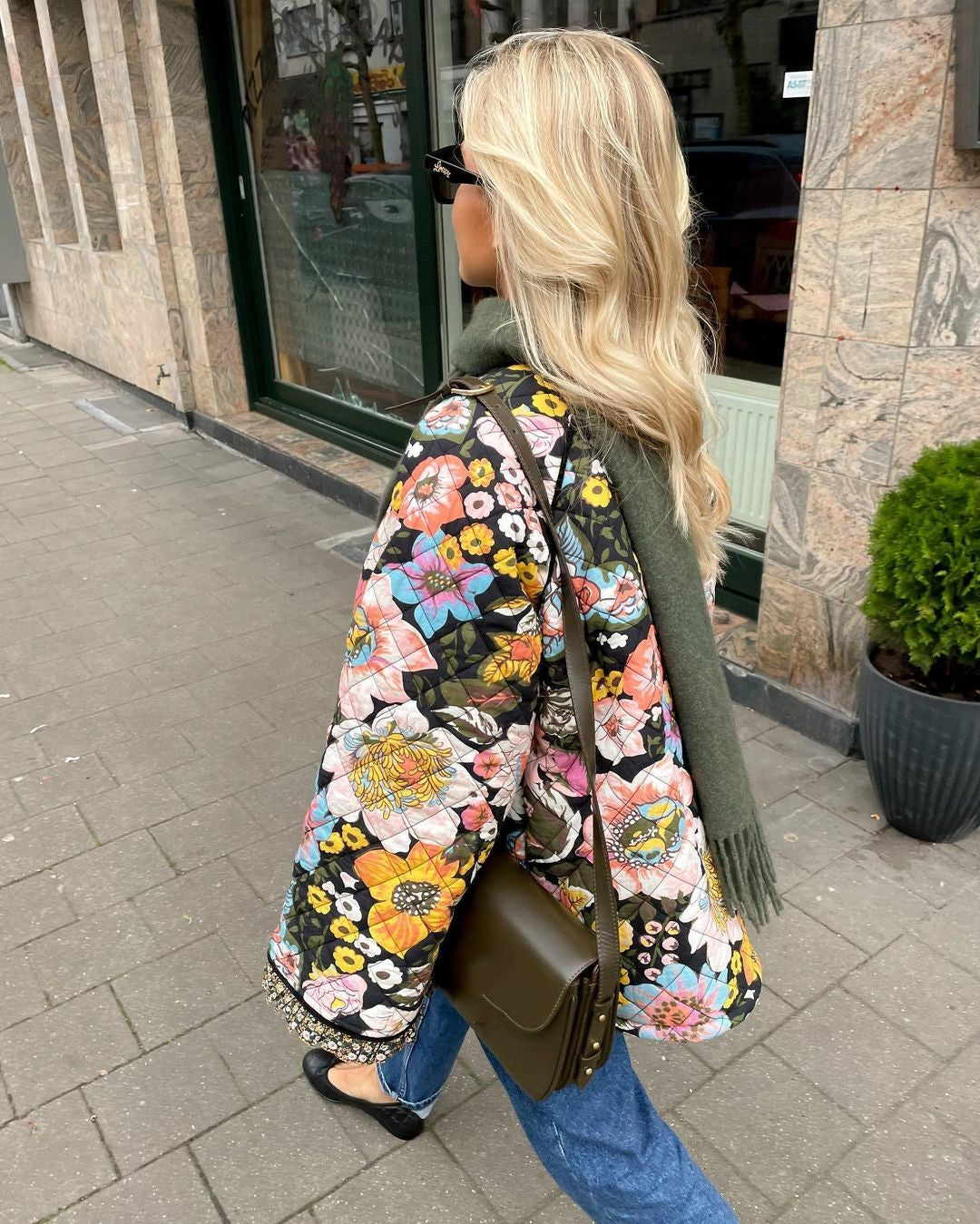 Plush cotton coat with floral pattern