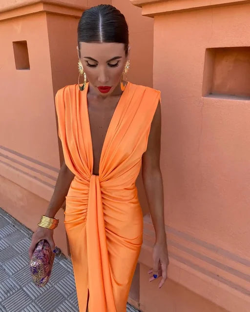 Valenzora | Elegant pleated dress