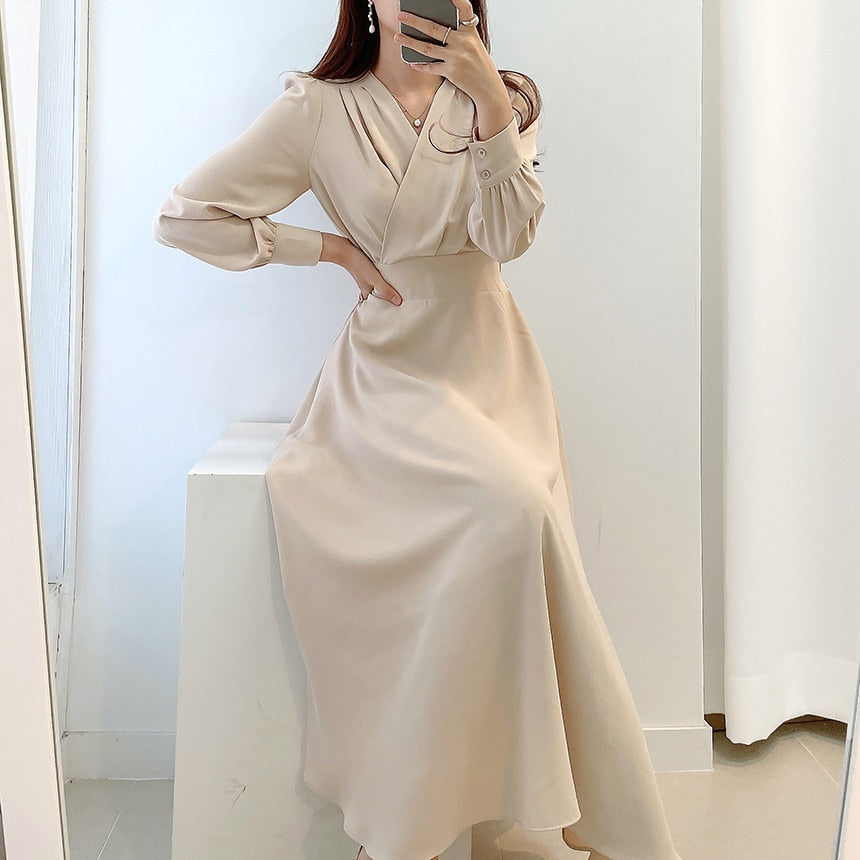 Valenzora V-neck Puff Sleeve A-line Dresses