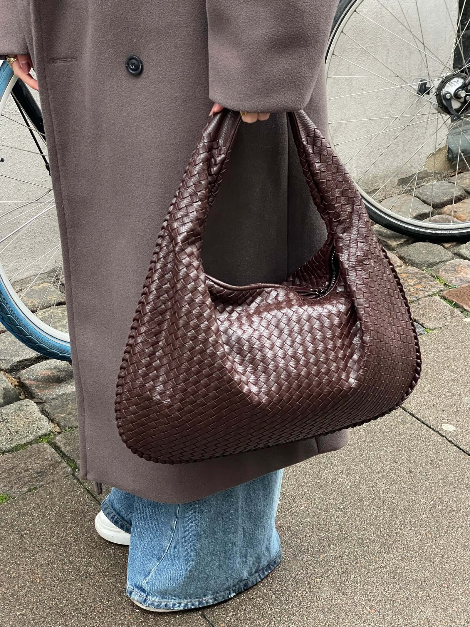 Valenzora | Woven bag