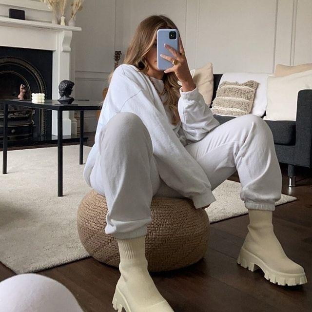 Valenzora | Chunky Platform Sock Boots Women's Boots