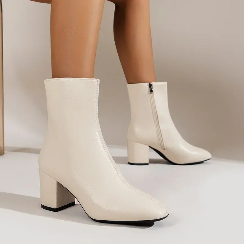 Valenzora | Salomé Stylish Ankle Boots with Block Heel