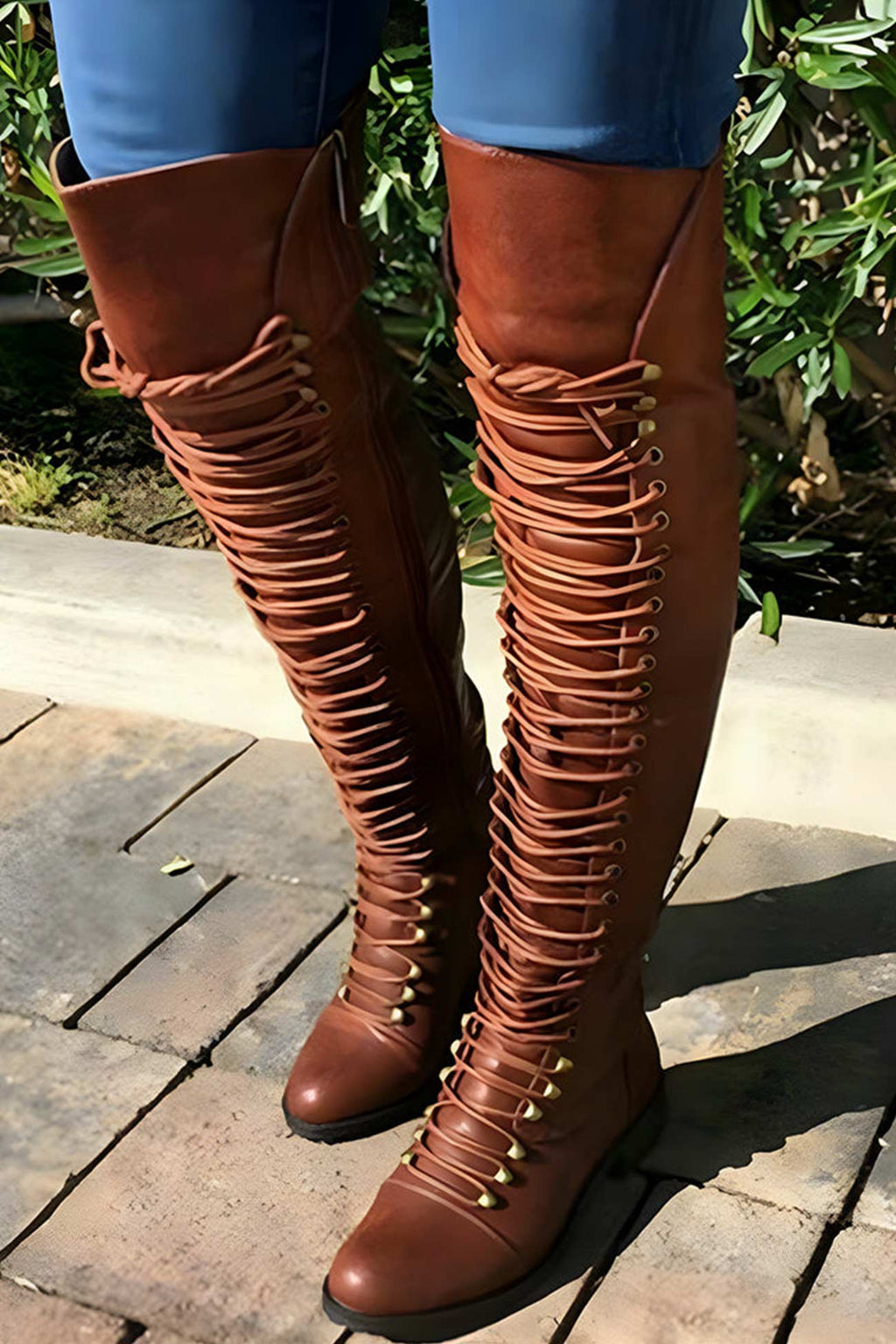 Valenzora | Over-the-knee boots with laces