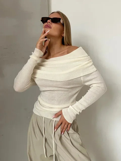 Valenzora - Off Shoulder Pullover