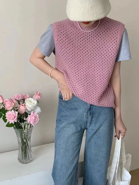 Valenzora | Sleeveless knit sweater for women