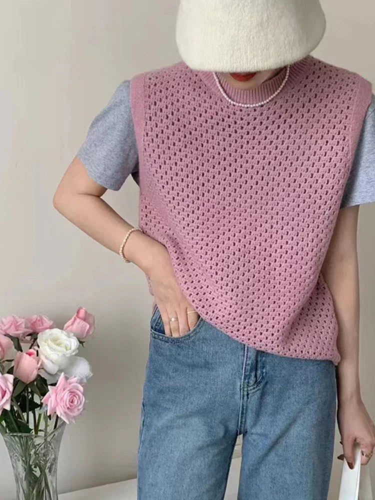 Valenzora | Sleeveless knit sweater for women