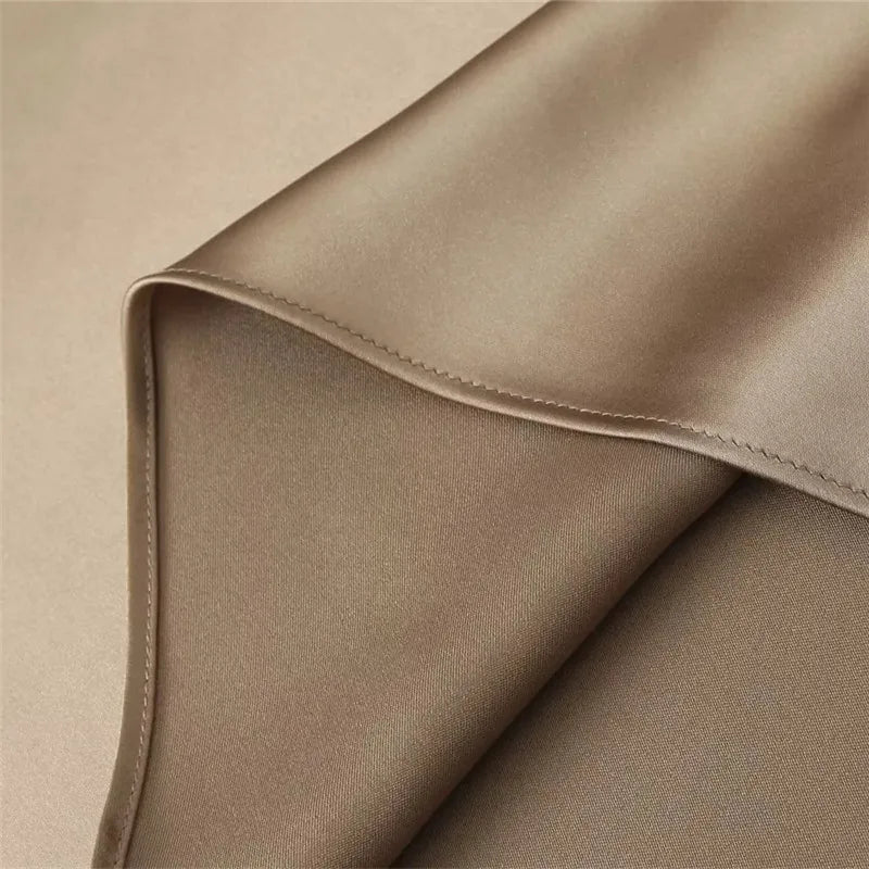 Valenzora | Elegant satin midi dress