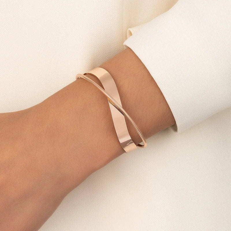 Valenzora | Goldfarbenes Mix-and-Match-Armband