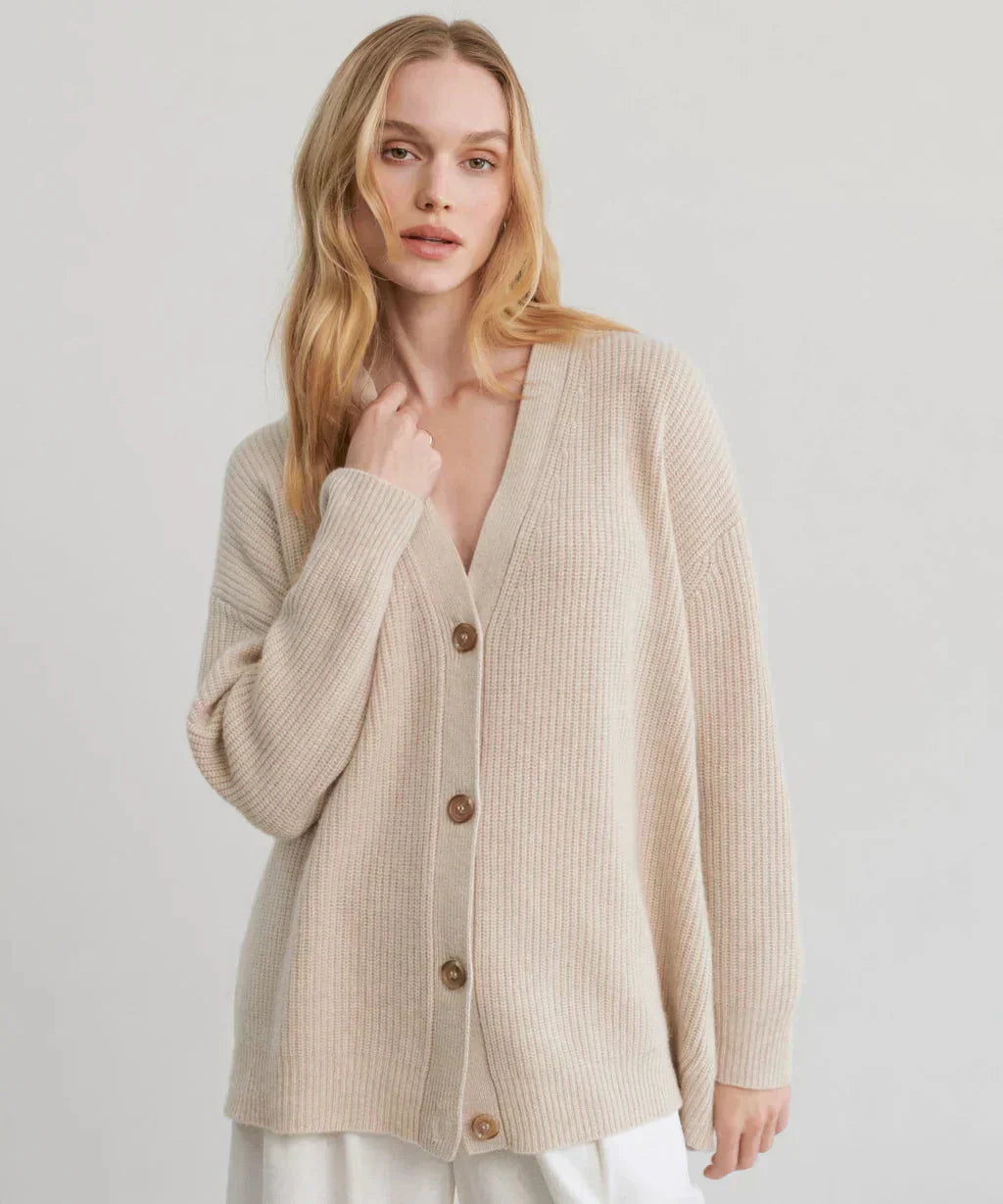 Valenzora | Oversized women's cashmere cardigan with V-neck and buttons