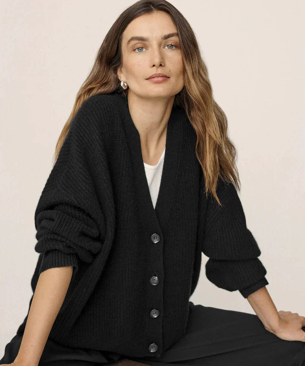 Valenzora | Oversized women's cashmere cardigan with V-neck and buttons