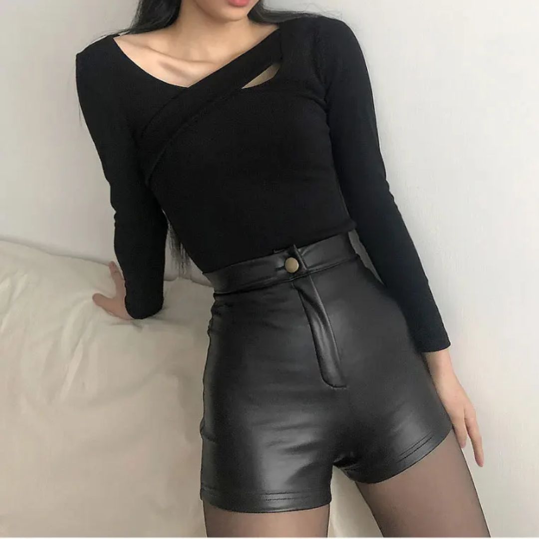Valenzora | Women's Shorts