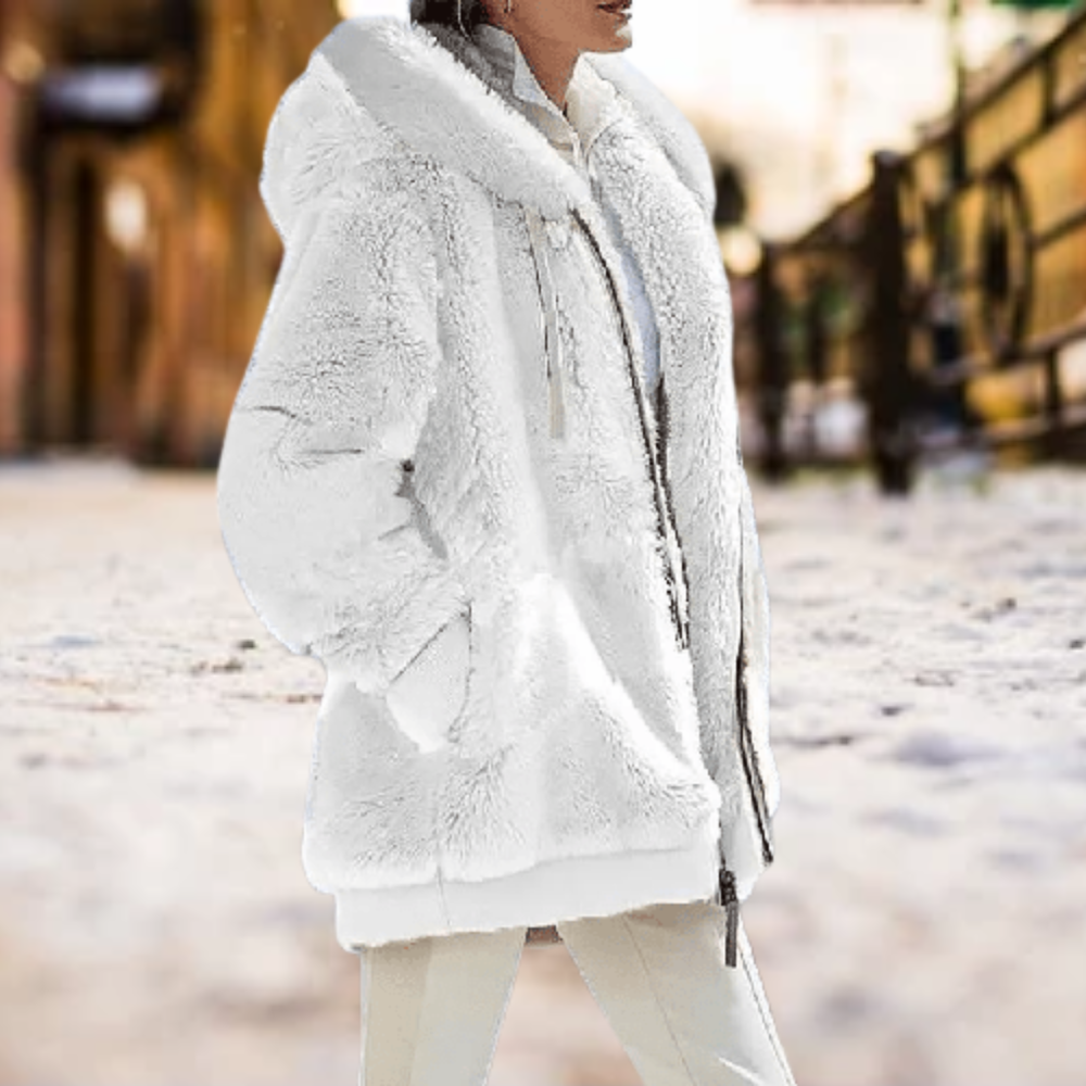 Die bequemste Kapuzenjacke aus Winterplüsch