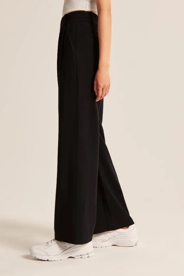 Wide-leg trousers | Versatile elegance