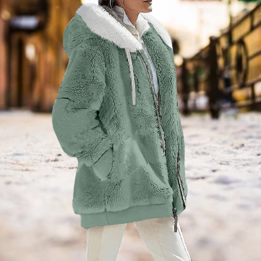Die bequemste Kapuzenjacke aus Winterplüsch