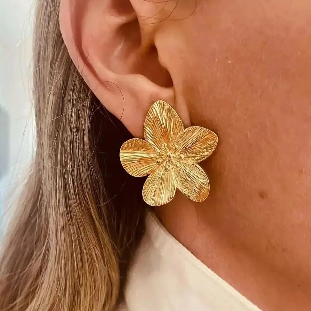 Elle™ - Hypoallergenic Vintage Flower Pins, 18k Gold Plated