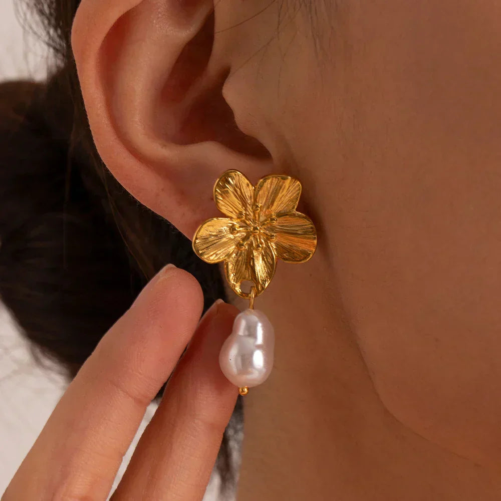 Elle™ - Hypoallergenic Vintage Flower Pins, 18k Gold Plated