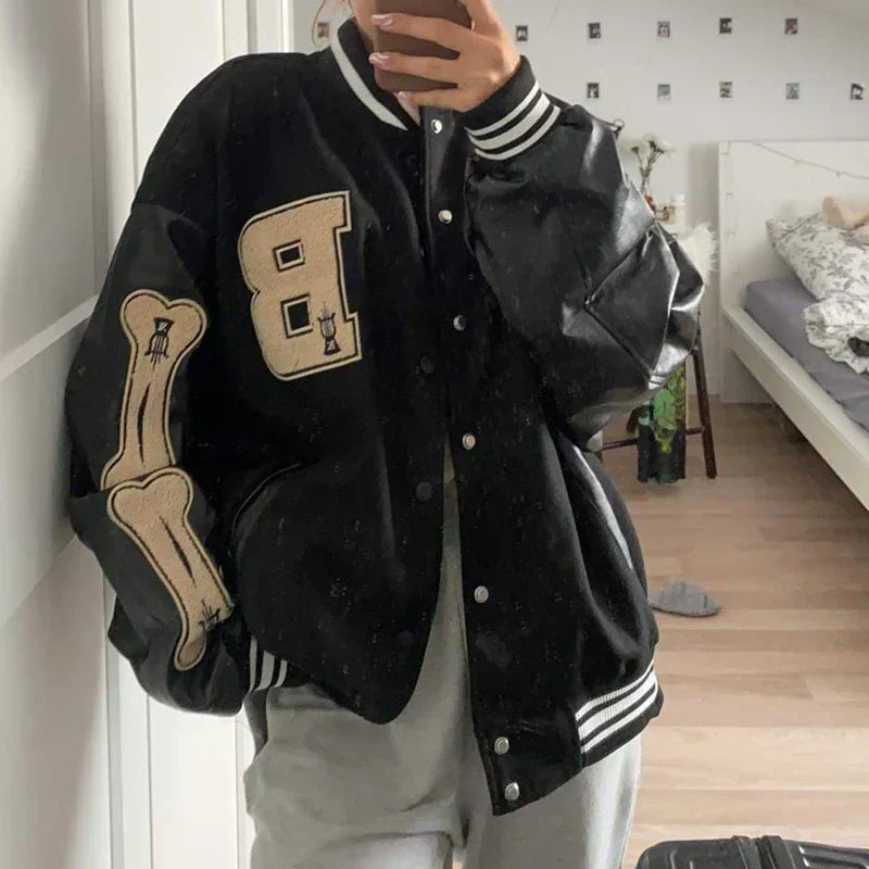 Valenzora | College-Streetwear-Bomberjacke mit gestickten Aufnähern