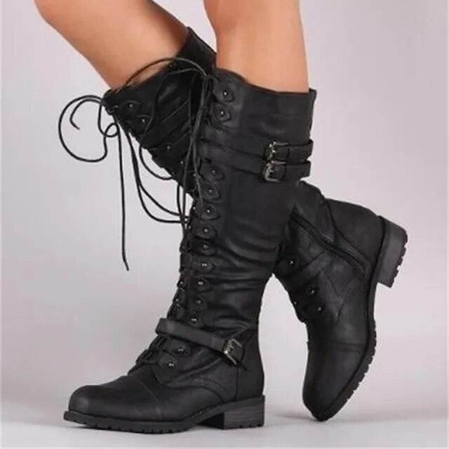 Retro lace-up boots with buckle