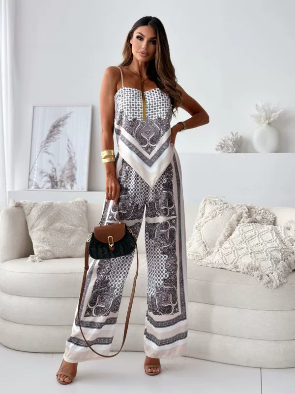 Chic backless set