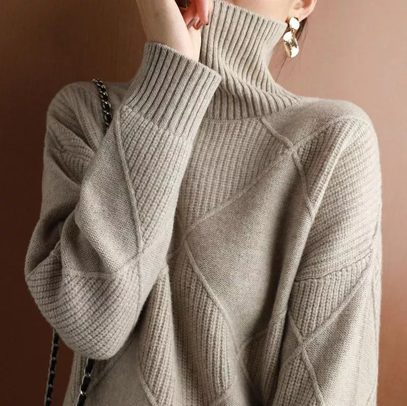 Valenzora Hannover - Loose roll-neck cardigan