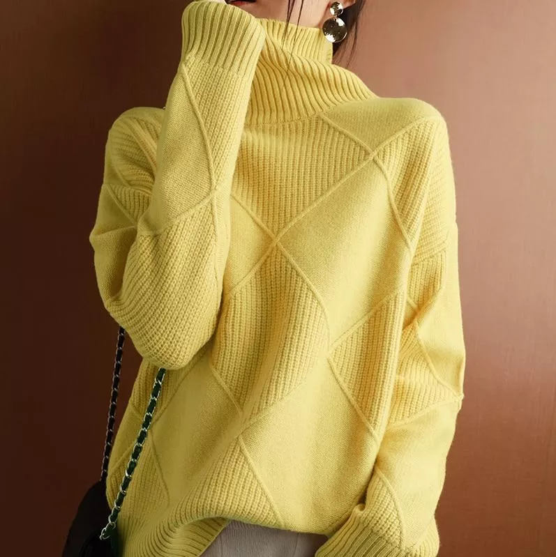 Valenzora Hannover - Loose roll-neck cardigan
