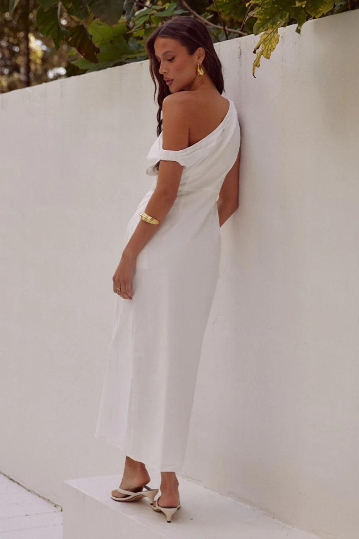Linen dress with slanted shoulders