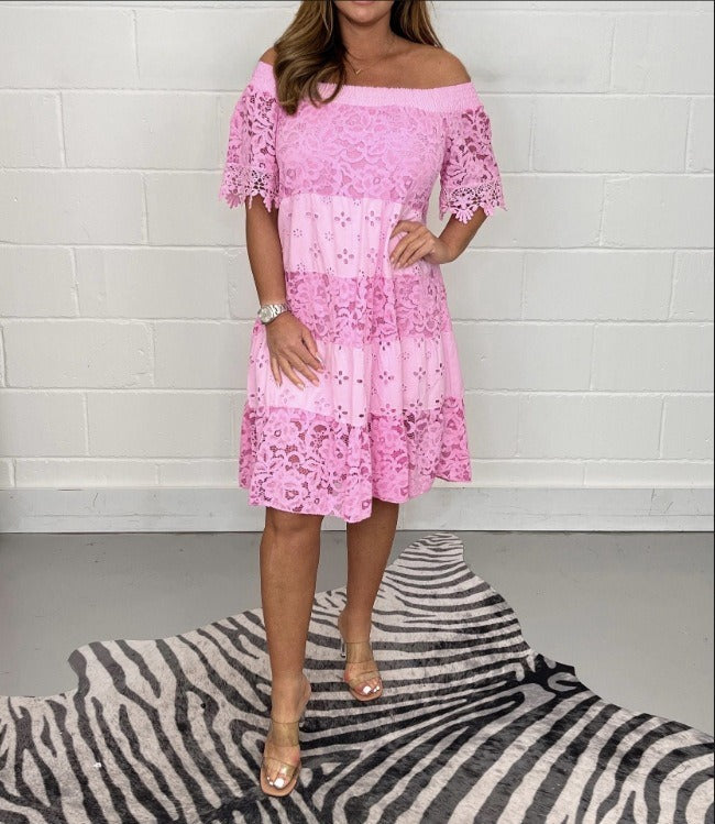 Valenzora - Lace Crochet Dress