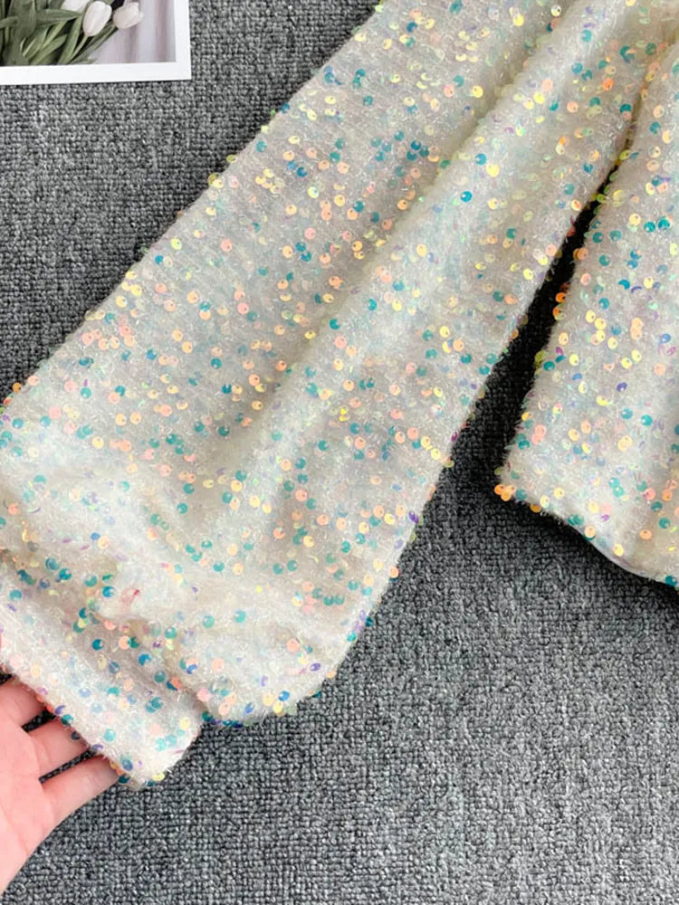 Valenzora | Glitzerndes Top mit einem Schulterträger